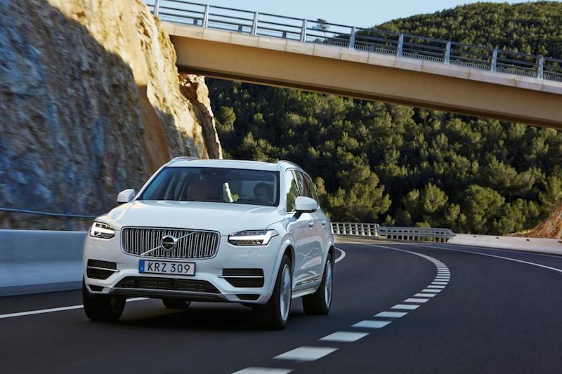 158091_the_new_volvo_xc90_t8_twin_engine_petrol_plug_in_hybrid_driven_in_tarragona copy