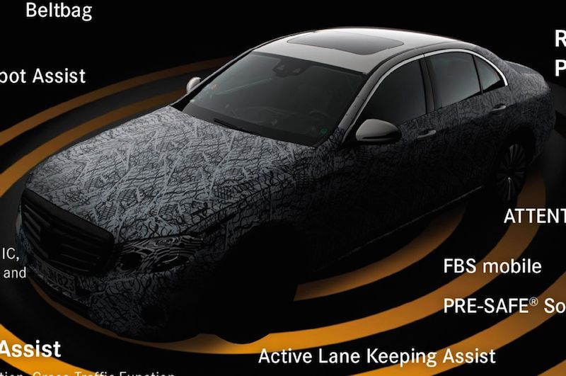 2017-mercedes-benz-e-class-graphic-closeup copy