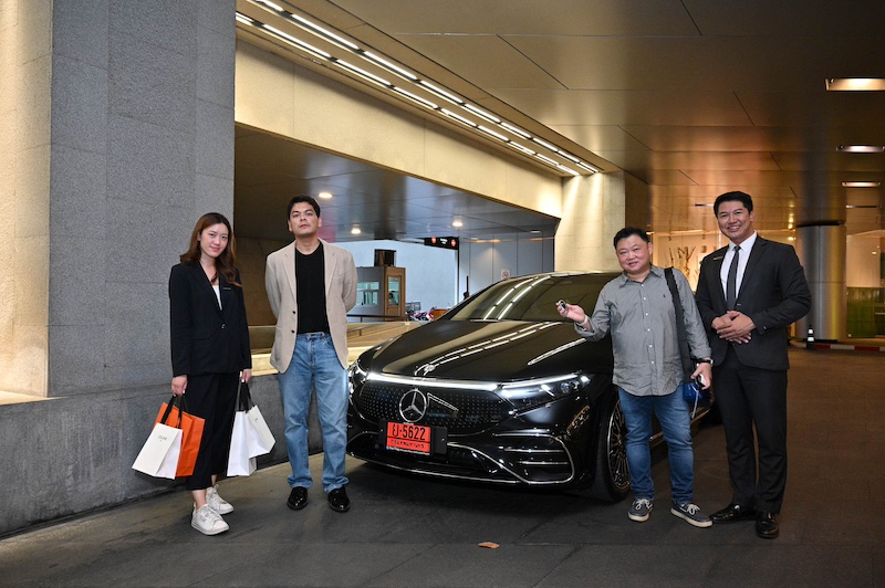 เบนซ์สตาร์แฟลก ตอกย้ำความเป็นผู้นำด้วยยอดขายสูงสุด 10 ปี ซ้อน ร่วมกับ Central Embassyมอบประสบการณ์สุดพิเศษให้ลูกค้าด้วย “Exclusive One Day at Central Embassy”